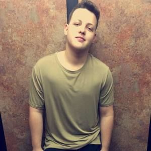 Meet your Posher, Xavier